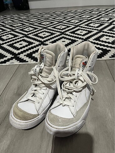 Nike blazzer