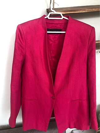 Zara - Pembe Vatkalı Blazer