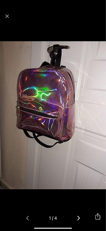 Pembe hologram sırt çantası