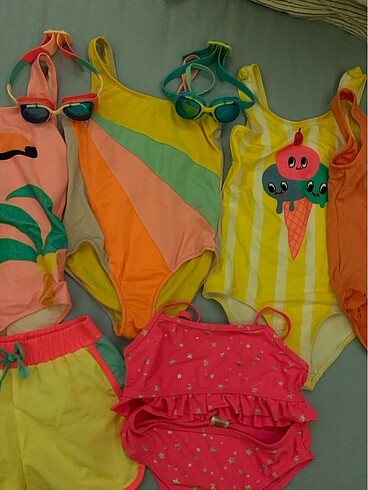 H&M 4 mayo 1 bikini 1 şort 12 gözlük