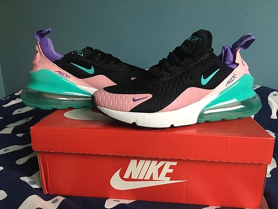 Nike Airmax 270 have a day