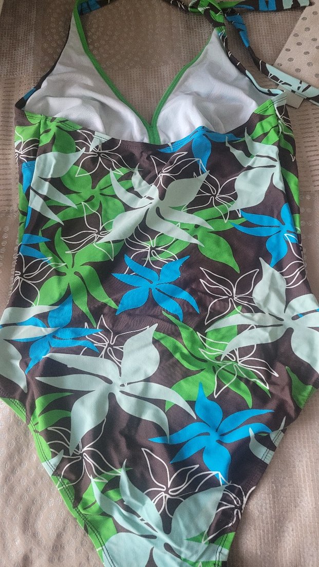 Desenli az kullanılmış mayo - Görsel 2