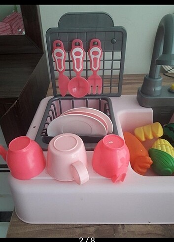 Oyuncak bulasik lavabo