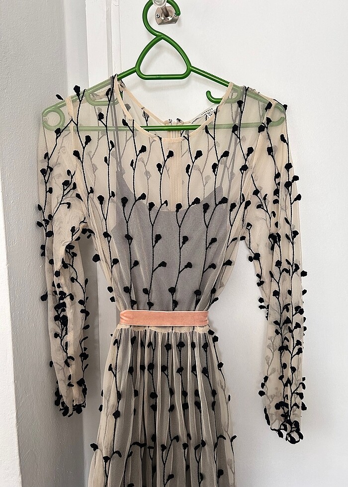 Uterque tül elbise gül dokulu - Görsel 2