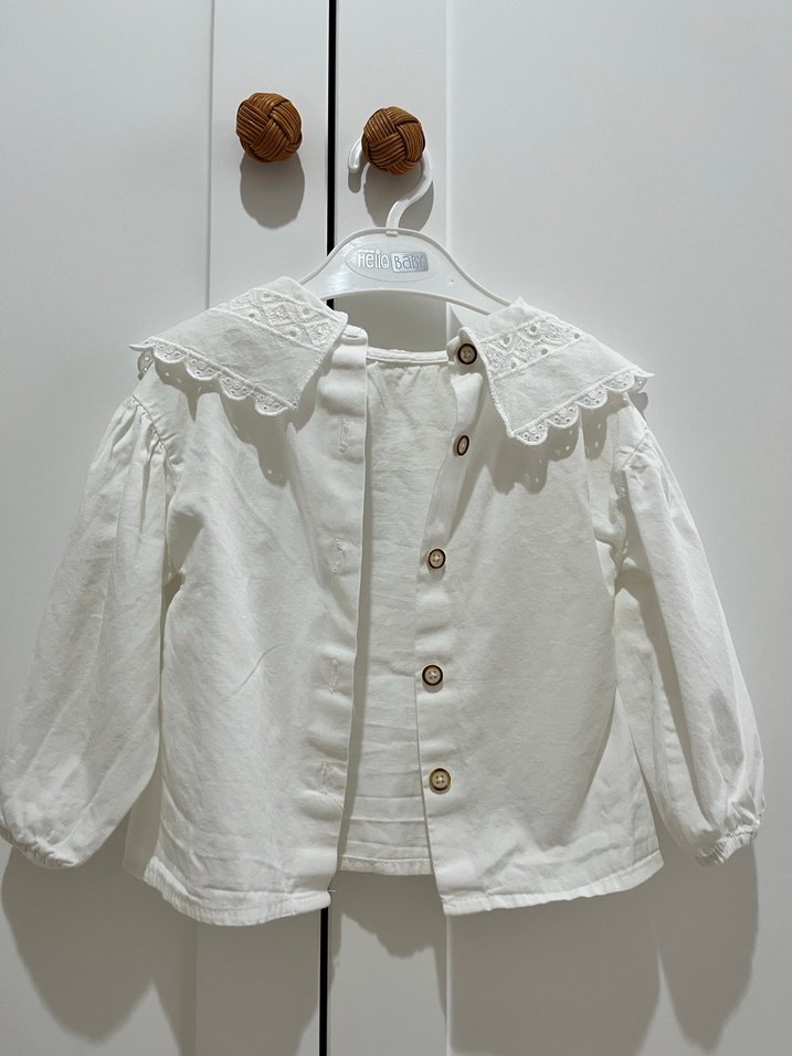 Kız Çocuk Beyaz Fırfırlı Keten Gömlek - Görsel 3