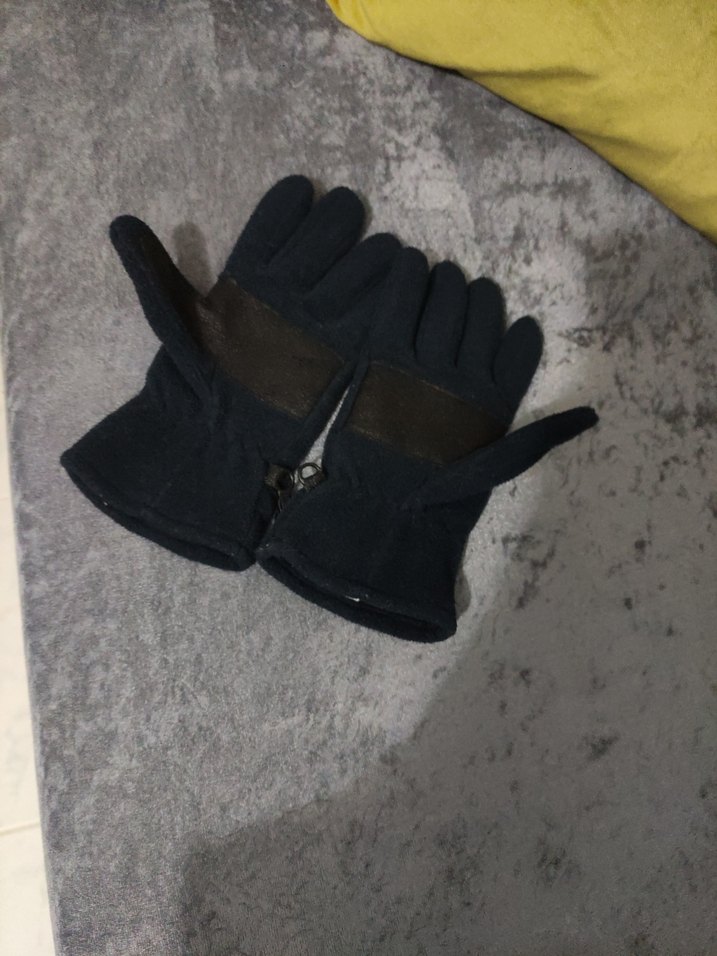 Gri Kadın Polar Eldivenler Velcro - Görsel 4