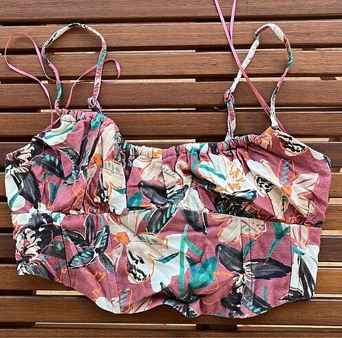Pull&Bear korse crop çiçekli