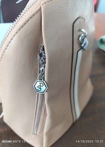 Beden ten rengi Renk Bej Deri Fermuarlı silver polo orjinal Sırt Çantası