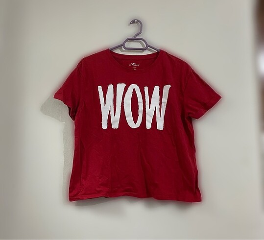 yazili kirmizi mavi marka tshirt crop