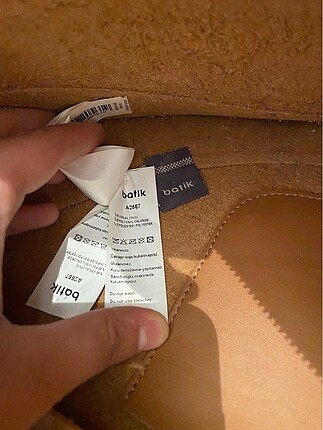 Beden turuncu Renk Batik Marka Taba rengi Kol Çantası