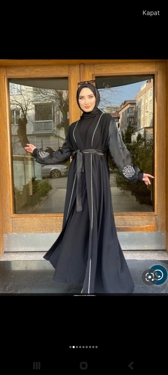 Nakış Detaylı Siyah Uzun Kollu Uzun Elbise - Görsel 2