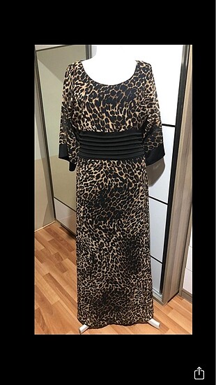 Leoparlı elbise