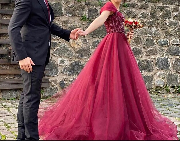 Diğer Nişan elbisesi