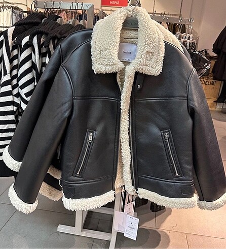 Bershka kürklü ceket
