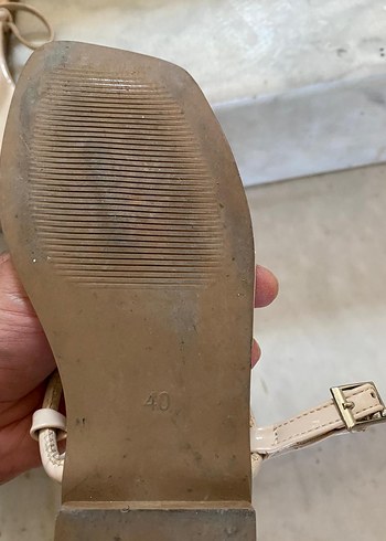 40 Beden tokalı Sandalet 40 no