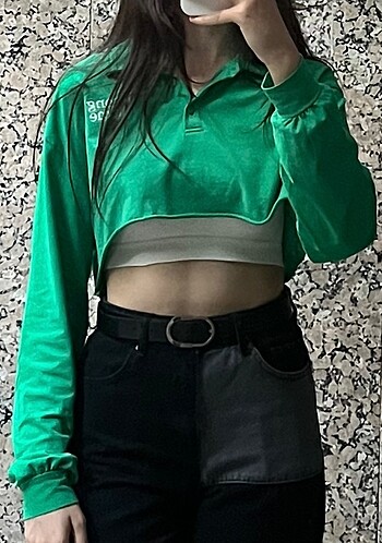 m Beden Bershka uzun kollu crop