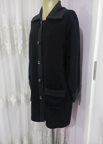 Düğmeli Siyah Midi Büyük Beden Ceket - Görsel 12