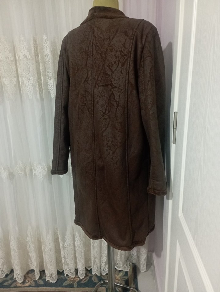 Kahverengi Uzun Deri Kadın Kaban - Görsel 4