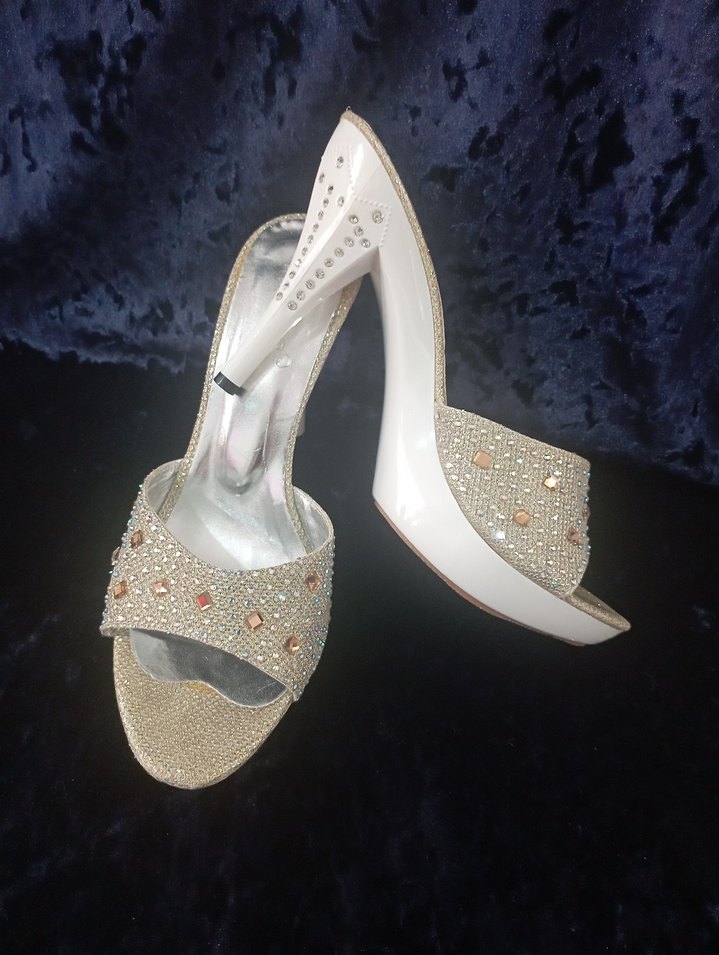 Beyaz Payetli Kadın Topuklu Abiye Terlik - Görsel 2