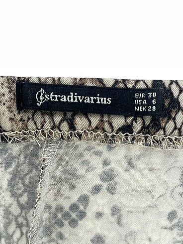 38 Beden çeşitli Renk Stradivarius Midi Etek %70 İndirimli.