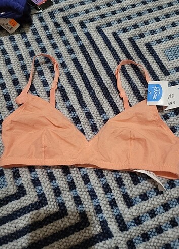 LC Waikiki Ürün yurdışı ürünüdür ve sıfır üründür
