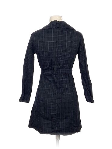 40 Beden PreLoved Trenchcoat %70 İndirimli.