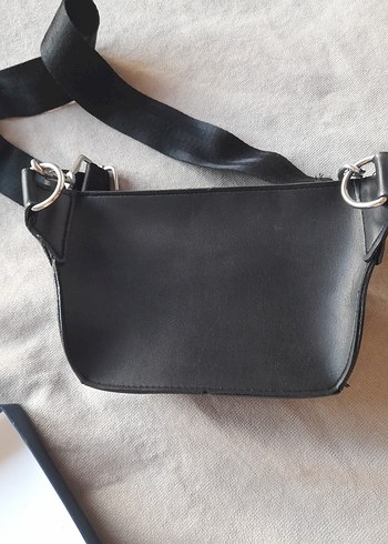 Siyah Deri Zincir Detaylı Bel Çantası - Görsel 6