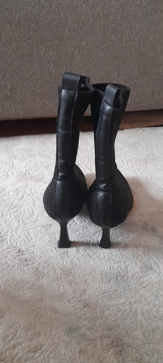 Siyah Triko Topuklu Kadın Bot - Görsel 5