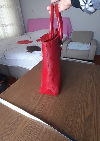 Parlak Kırmızı Deri Kadın Çanta - Görsel 2