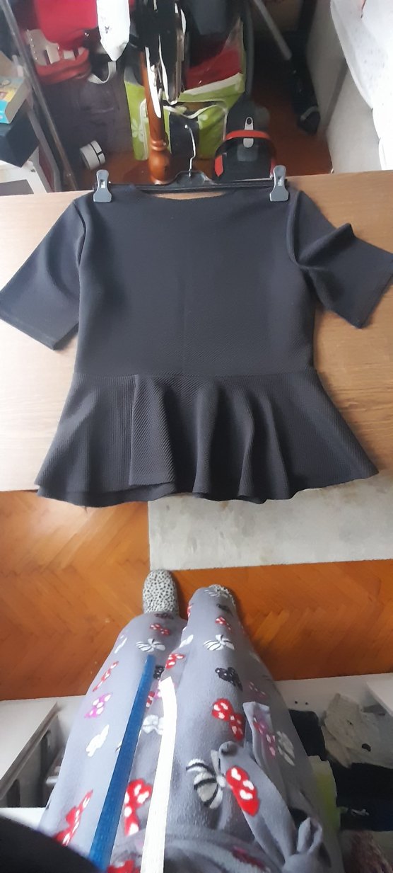 Kısa Kollu Siyah Mini Bluz - Görsel 3