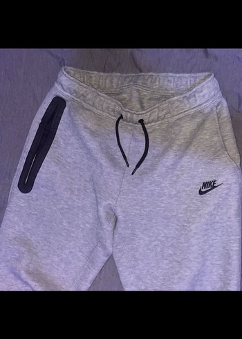 Nike s