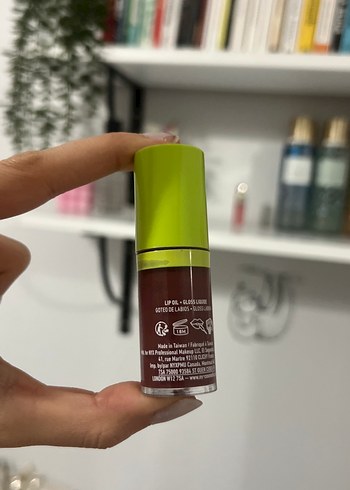 NYX Kahverengi Nude Lip Gloss - Görsel 2