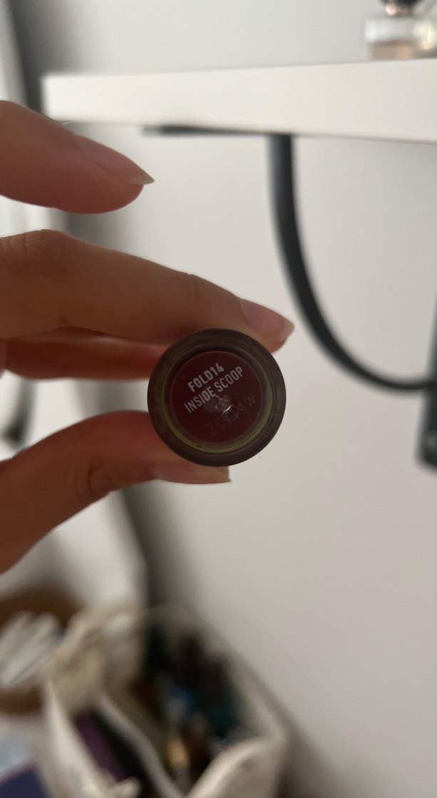 NYX Parlak Haki Ruj Parlatıcısı - Görsel 3