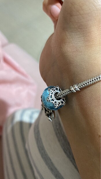 Pandora murano charm