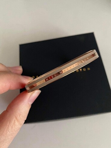 Beden Daniel Wellington Bileklik