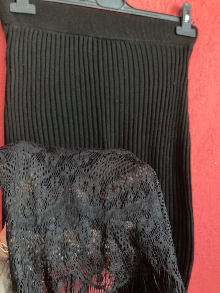 Siyah Nakışlı Uzun Triko Elbise - Görsel 3