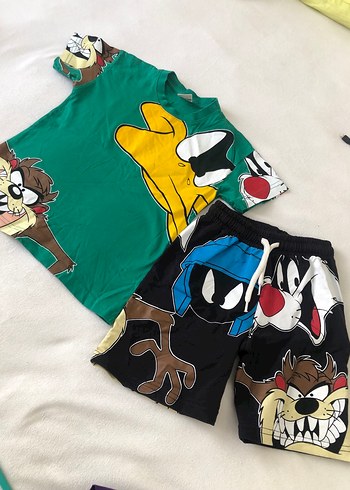 Renkli Baskılı Erkek Çocuk Takımı