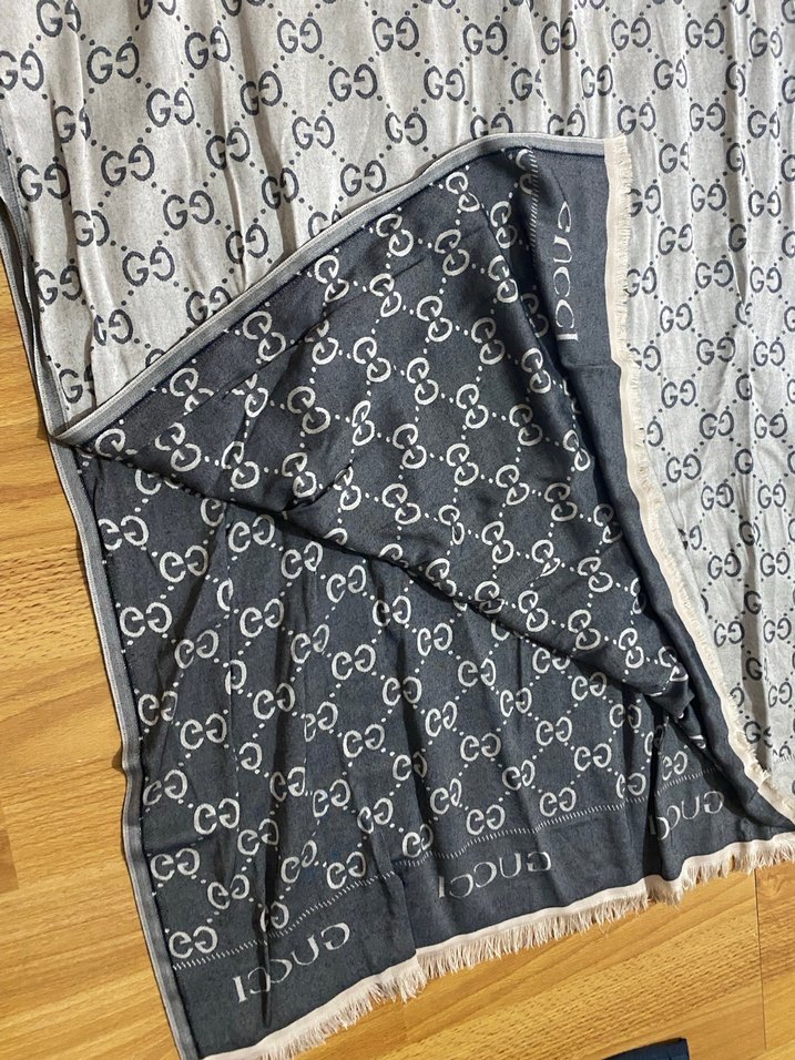 Kadın Gri Drapeli Street Wear Şal - Görsel 2