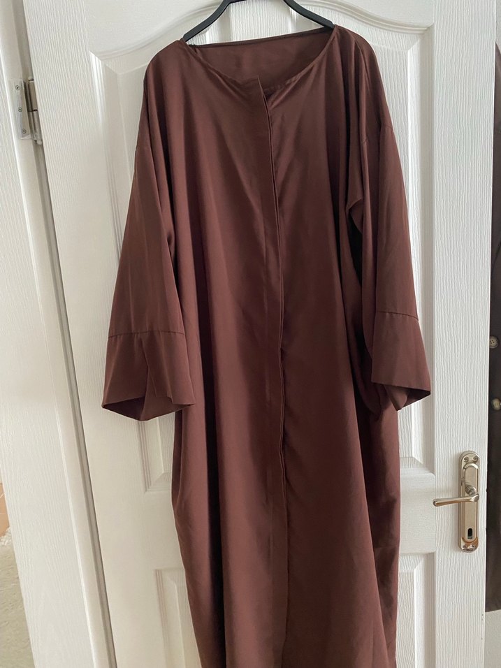 Uzun Kollu Kahverengi Salaş Kadın ferace ve şal - Görsel 2