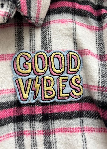 Uzun Kollu Düğmeli Kadın Gömlek - Görsel 3