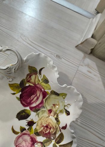 Beden Vintage Beyaz Çiçek Desenli Tabak Seti
