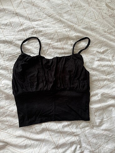 Siyah crop