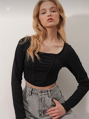 l Beden Kare Yaka Dikiş Detay Crop Örme Bluz