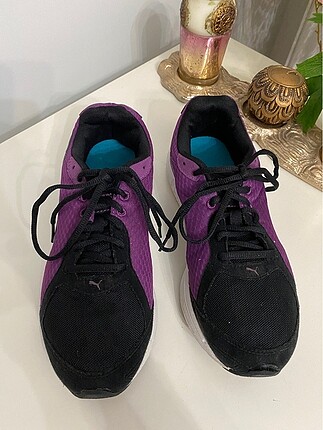 ORİJİNAL PUMA SPOR AYAKKABI ve AŞKIN PEYGAMBERİ KİTABI