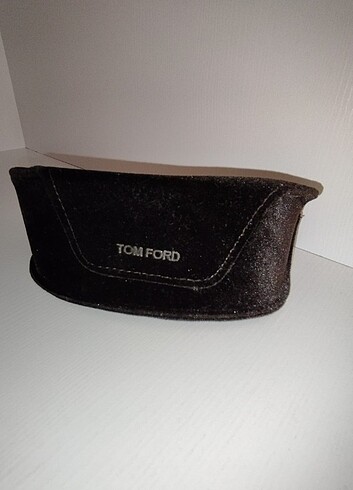 Tom Ford gözlük kabı