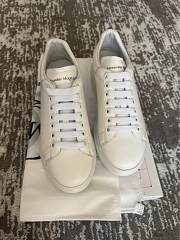 Alexander McQueen alexander mcqueen sneaker