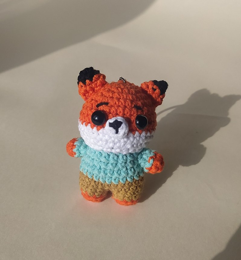 Renkli Örgü Tilki Anahtarlık - Görsel 2