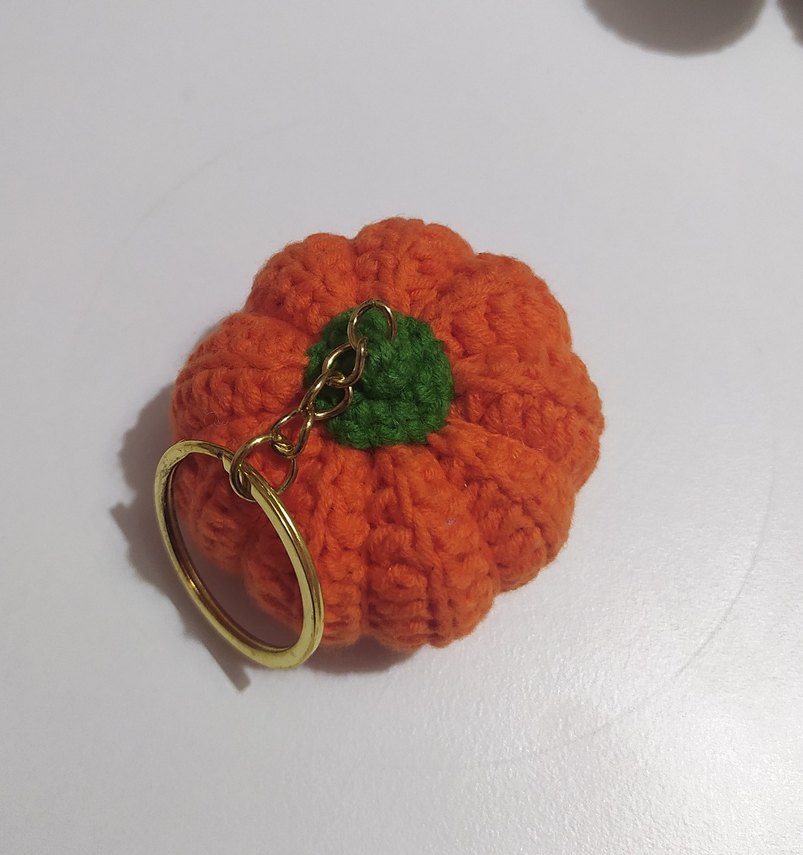 Turuncu Örgü Kabak Anahtarlık - Görsel 2