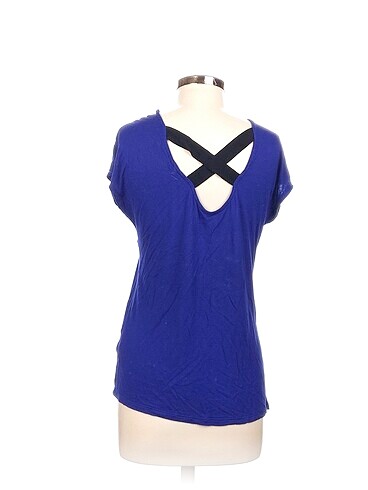 m Beden Koton Bluz %70 İndirimli.