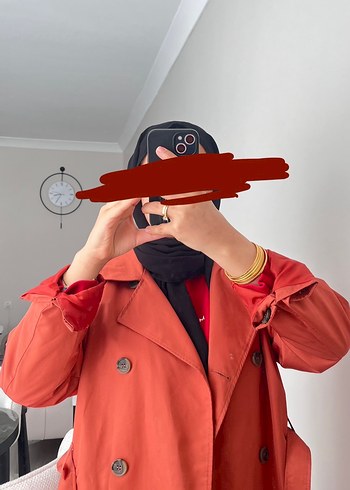 Kemer Tokalı Kırmızı Midi Trençkot - Görsel 2